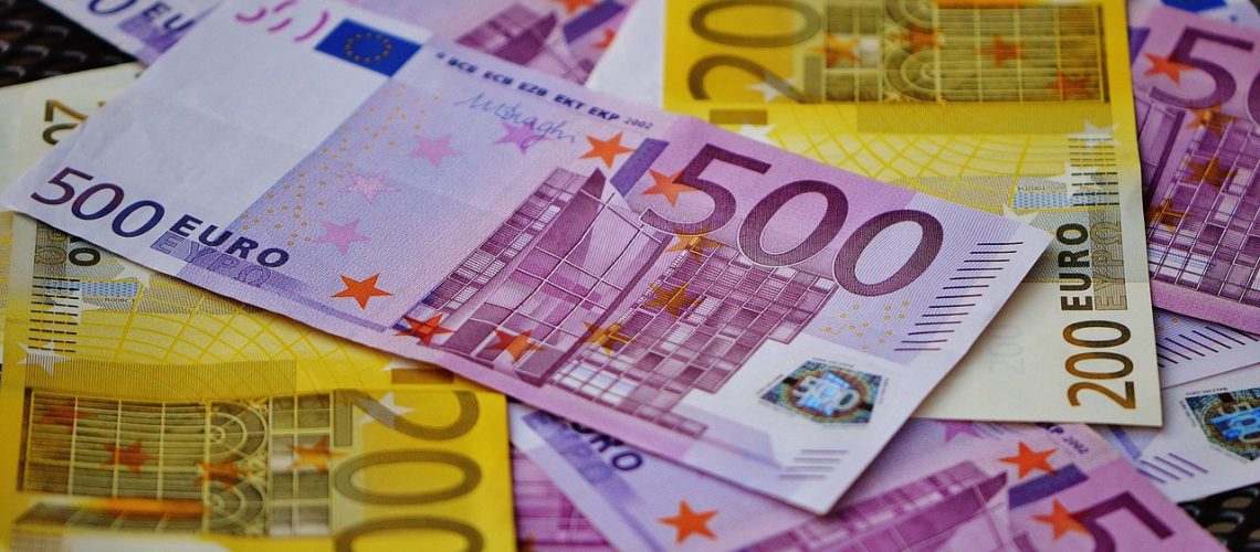 money, seem, euro bills-1508454.jpg